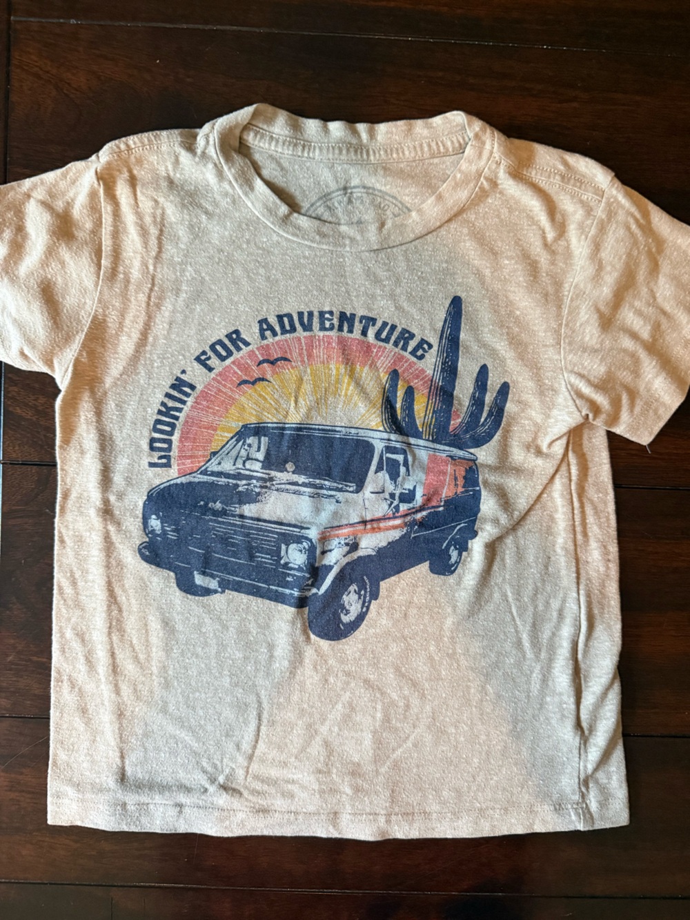 TINY WHALES- Lookin' For Adventure' Graphic Tee - Cream